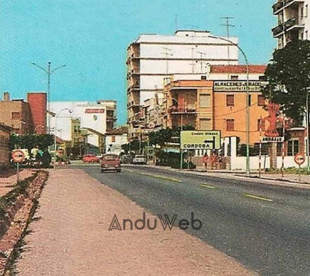 Antigua avenida Blas Infante