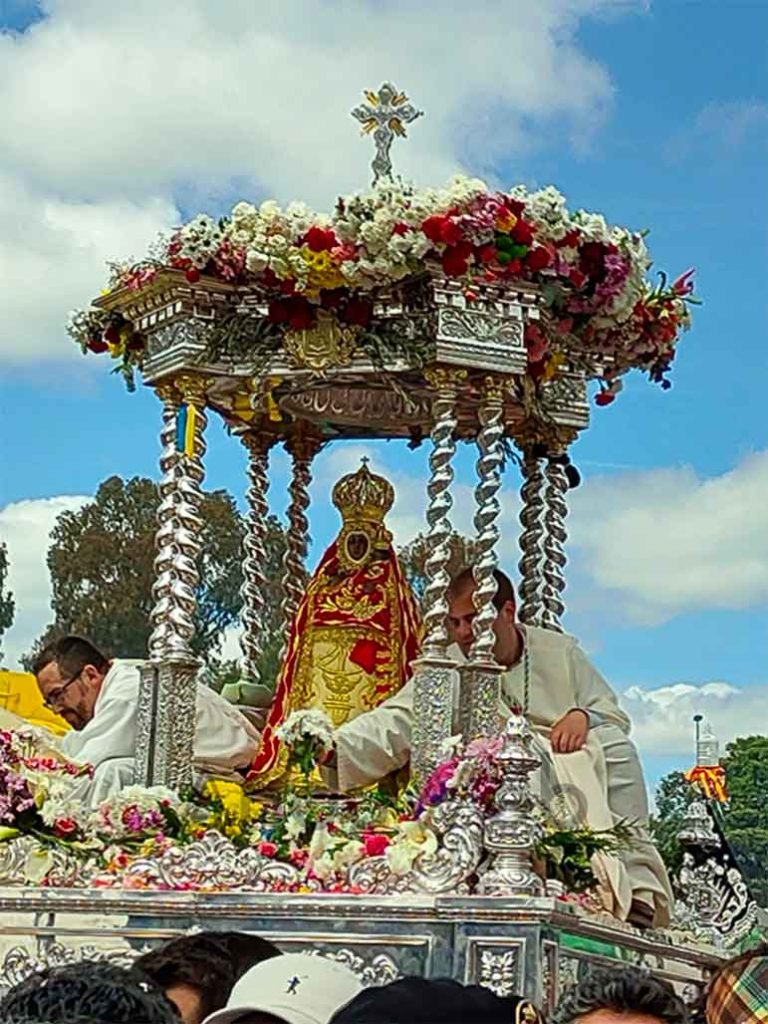 Virgen de la Cabeza en andas